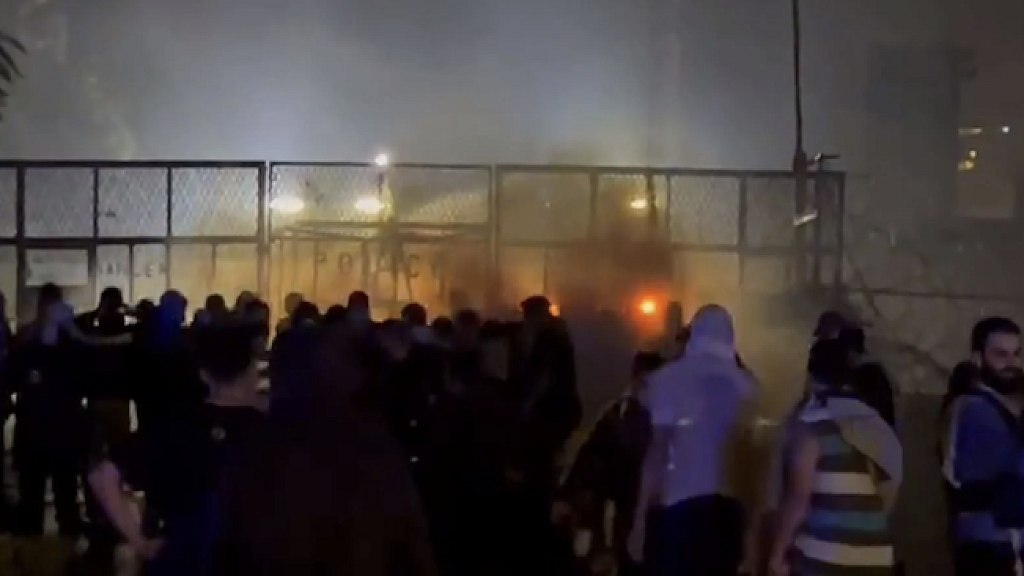 BREAKING Protests Break Out at US Embassies Across Middle East Muslims Raise Palestinian Flag at US Embassy Wall in Beirut Burn US Flags VIDEO