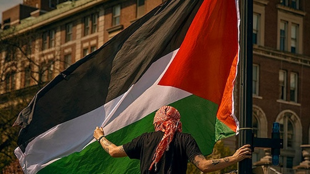 Free Palestine Toronto School Bus Burned Jewish Community Centers Vandalized