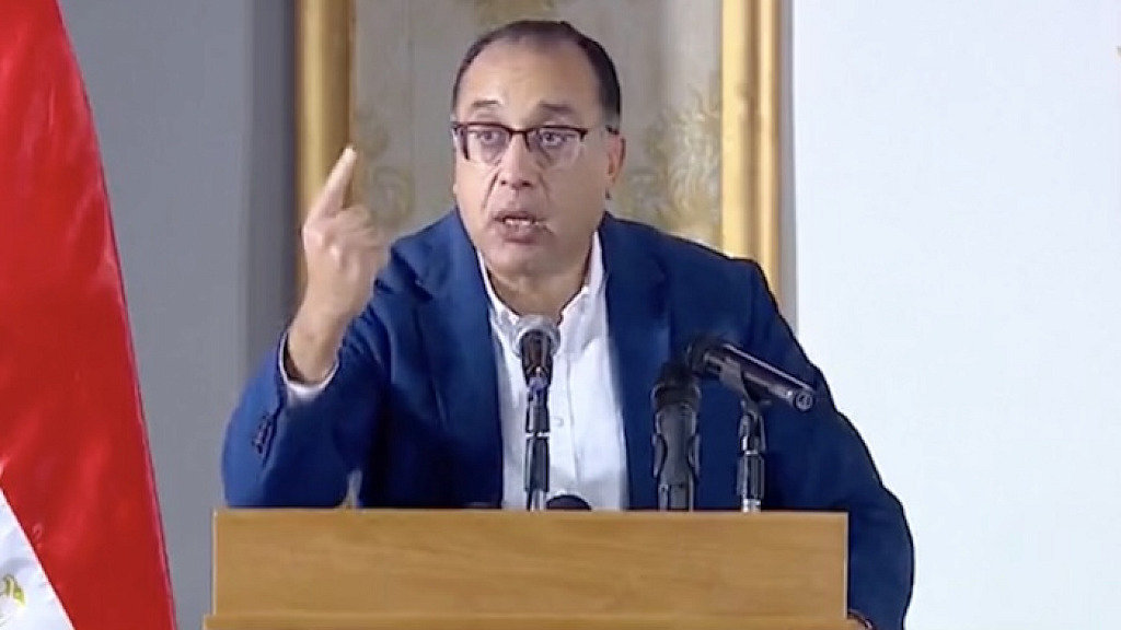 Egypts Prime Minister Says the Country is Ready to Sacrifice Millions of Lives to Prevent Palestinian Settlement on Its Territory