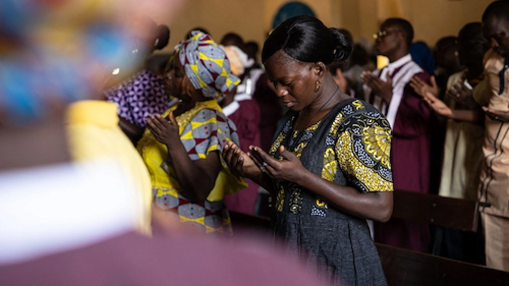 Jihadists slit throats of 26 Christians during worship service in Burkina Faso report