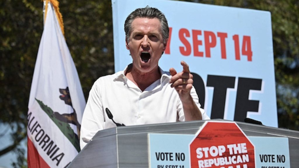 Gavin Newsom slapped with Ebenezer Award for canceling in person Christmas tree lighting