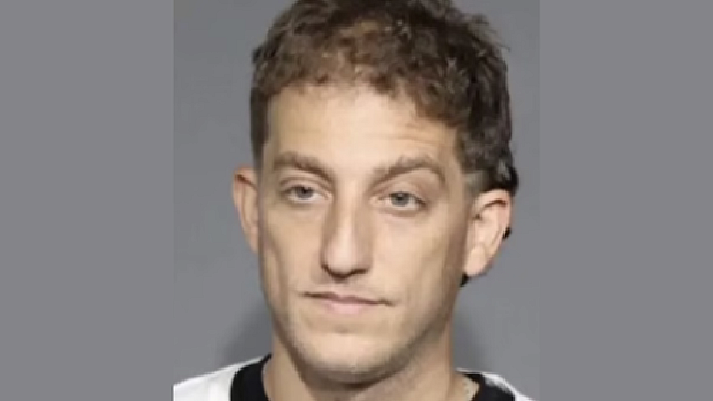 Trust Fund Professional Agitator Only Facing Misdemeanor Trespassing Charge for Storming and Occupying Columbia University Building