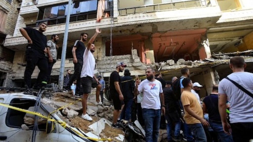 Israeli Jets Pound Lebanon After Deadly Beirut Strike