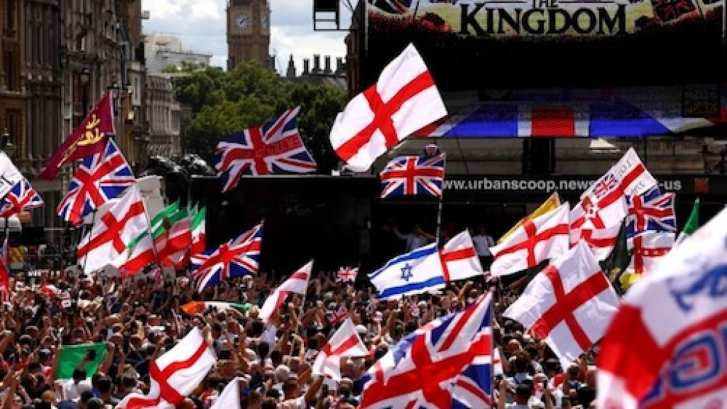 Tommy Robinson London Demo Sees Tens of Thousands Rally Against Censorship and Mass Migration